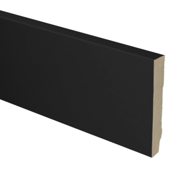 Hoge Plint 90x15mm 240 cm Recht Zwart Gefolied